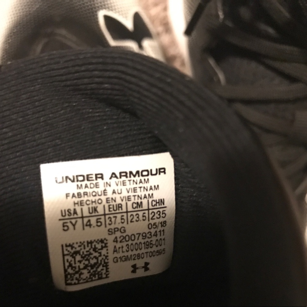 Cleats - Picture 3 of 3